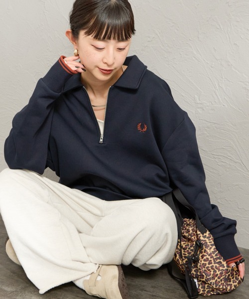 FRED PERRY（フレッドペリー）の「【WEB限定】[FRED PERRY/フレッドペリー] ハーフジップ ポロカラースウェット（スウェット・レディース・ネイビー/アイボリー・M/S/L）」の15枚目の写真
