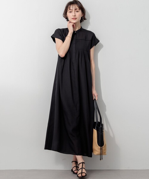 23区(ニジュウサンク)の「ウォッシュドシアーボイル ピンタック ワンピース(ワンピース・レディース・こしょう色系/ローズ系/ブラック系/ダルブルー系/ダークブラウン系・38)」の14枚目の写真