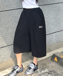FUZZY SCAN（ファジスキャン）の「シグニチャーバミューダパンツブラック（その他パンツ）」