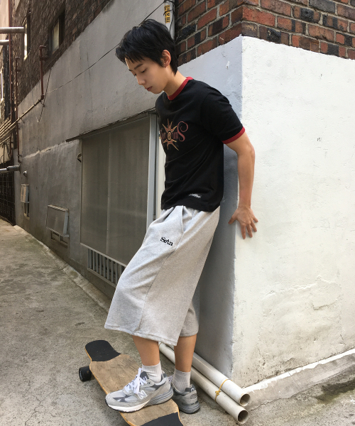 FUZZY SCAN（ファジスキャン）の「シグニチャーバミューダパンツブラック（その他パンツ・レディース・ブラック・ONE SIZE/TWO）」の8枚目の写真