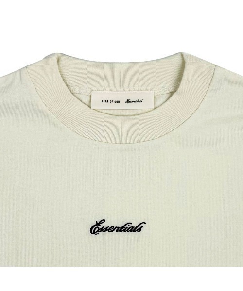 FOG ESSENTIALS(エフオージーエッセンシャルズ)の「フィア オブ ゴッド エッセンシャルズ 【Fear of God ESSENTIALS】- 半袖Tシャツ【SIGNATURE 90'S SHORT SLEEVE TEE IVORY 125SP264593F】(Tシャツ/カットソー・メンズ・アイボリー・M/L)」の2枚目の写真