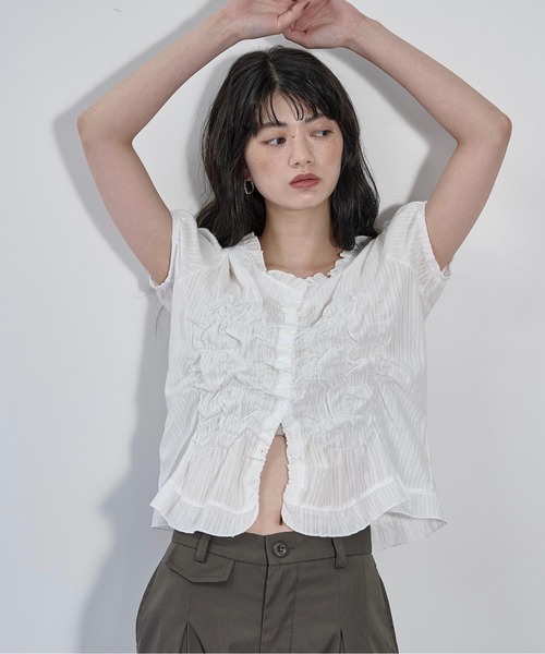 THE YOn(ザヨン)の「シアーストライプギャザーシェイプシャツ(シャツ/ブラウス・レディース・ブラック/オフホワイト・FREE)」の19枚目の写真