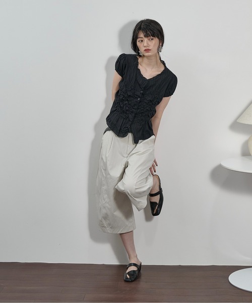 THE YOn(ザヨン)の「シアーストライプギャザーシェイプシャツ(シャツ/ブラウス・レディース・ブラック/オフホワイト・FREE)」の12枚目の写真