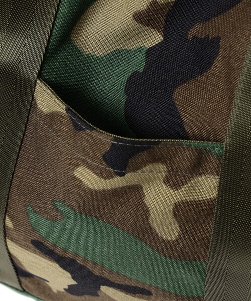 BEAMS GOLF（ビームスゴルフ）の「【別注】BRIEFING / WOODLAND CAMOUFLAGE トートバッグ（トートバッグ・レディース・その他・ONE SIZE）」の5枚目の写真