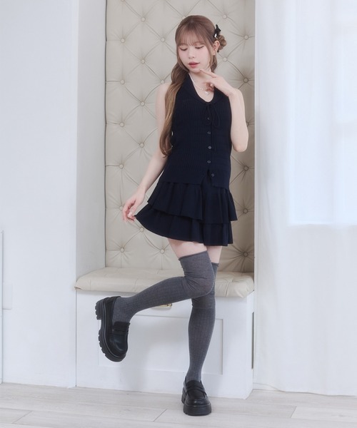 Rmine(アールマイン)の「襟付きリボン ニットトップス & ティアードミニスカート セットアップ(セットアップ・レディース・ブルー/ホワイト/グレー/ネイビー・FREE)」の22枚目の写真