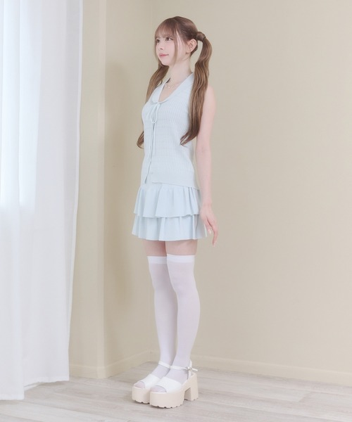 Rmine(アールマイン)の「襟付きリボン ニットトップス & ティアードミニスカート セットアップ(セットアップ・レディース・ブルー/ホワイト/グレー/ネイビー・FREE)」の8枚目の写真