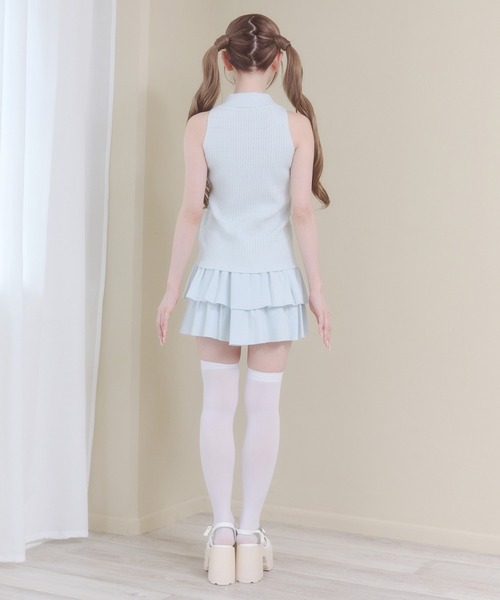 Rmine(アールマイン)の「襟付きリボン ニットトップス & ティアードミニスカート セットアップ(セットアップ・レディース・ブルー/ホワイト/グレー/ネイビー・FREE)」の7枚目の写真
