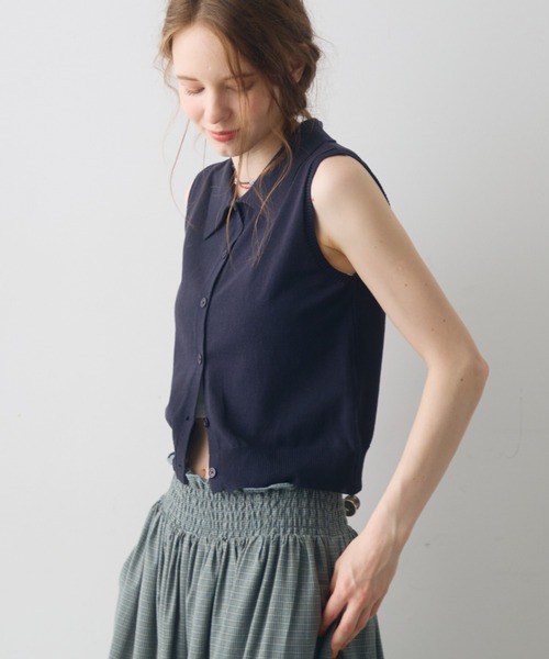 Безрукавный вязаный поло-топ / sleeveless knit polo top