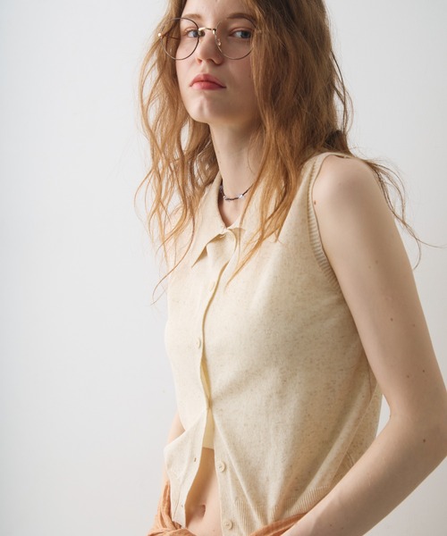 Crisp(クリスプ)の「sleeve less knit polo tops / スリーブレスニットポロトップス(ポロシャツ・レディース・ナチュラル/ネイビー・FREE)」の8枚目の写真