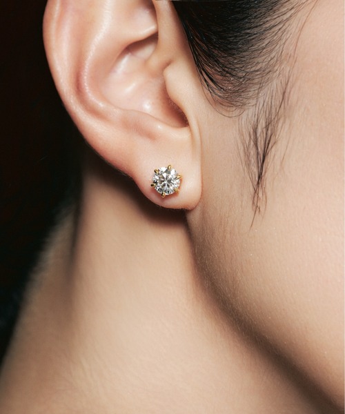 UNITED JEWELS（ユナイテッドジュエルズ）の「K18 ラボグロウンダイヤモンド ピアス（ラウンド）（ピアス（両耳用）・レディース・イエローゴールド・FREE）」の3枚目の写真