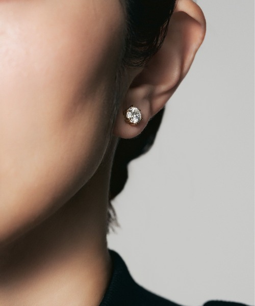 UNITED JEWELS（ユナイテッドジュエルズ）の「K18 ラボグロウンダイヤモンド ピアス（ラウンド）（ピアス（両耳用）・レディース・イエローゴールド・FREE）」の4枚目の写真