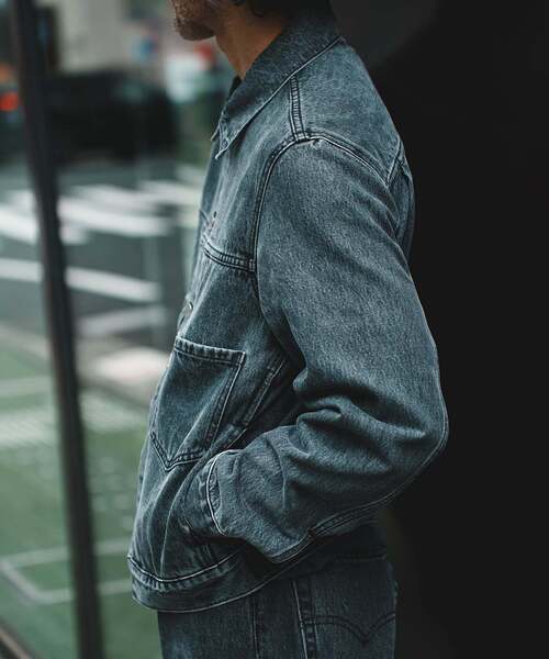 Levi's(リーバイス)の「Levi’s(リーバイス) 別注 2nd Type トラッカー ジャケット ASH BLACK(デニムジャケット・メンズ・チャコールグレー・XX-LARGE/X-LARGE/LARGE/MEDIUM/SMALL/X-SMALL)」の9枚目の写真