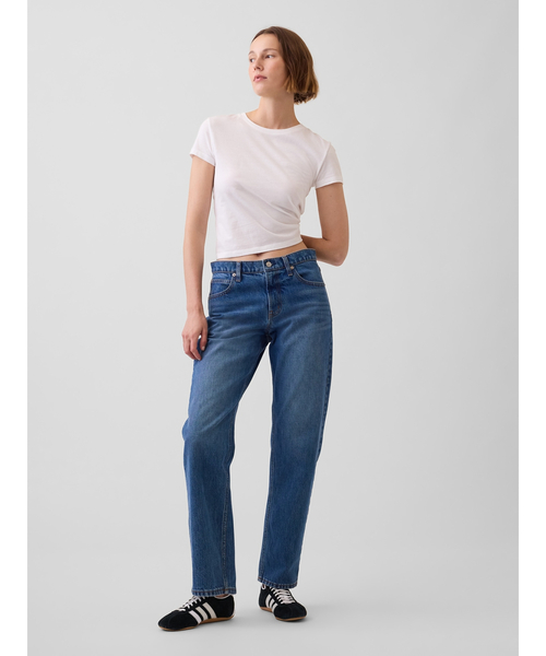 GAP(ギャップ)の「ミッドライズ ストレート テーパードデニム(デニムパンツ・レディース・インディゴブルー・26/25/24/23)」の1枚目の写真