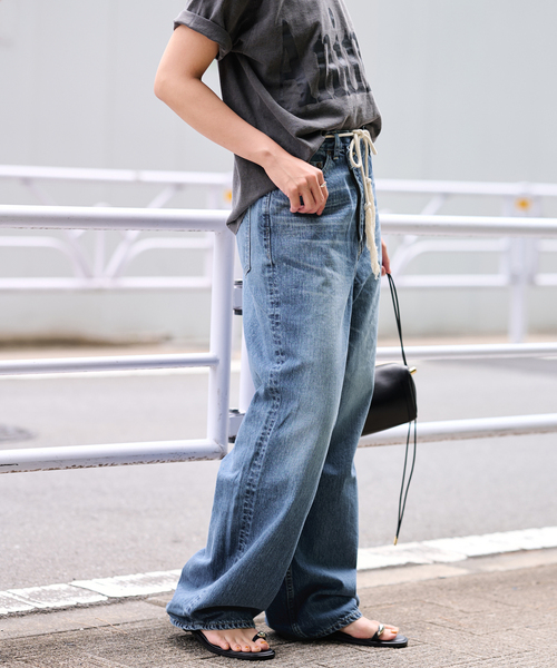 FRAMeWORK(フレームワーク)の「BIG JOHN×BETTER THAN GOOD SLEEK WIDE LEG デニム(デニムパンツ・レディース・ブルー・MEDIUM/SMALL)」の18枚目の写真