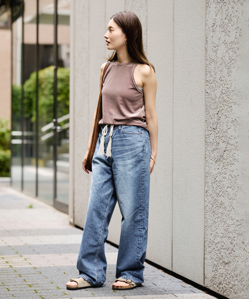 FRAMeWORK(フレームワーク)の「BIG JOHN×BETTER THAN GOOD SLEEK WIDE LEG デニム(デニムパンツ・レディース・ブルー・MEDIUM/SMALL)」の9枚目の写真