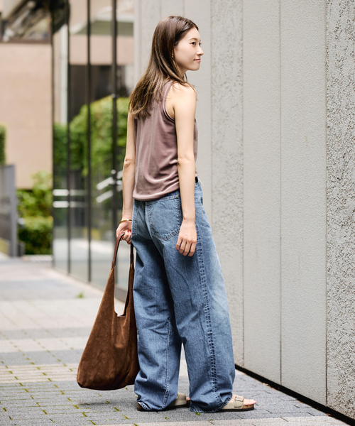 FRAMeWORK(フレームワーク)の「BIG JOHN×BETTER THAN GOOD SLEEK WIDE LEG デニム(デニムパンツ・レディース・ブルー・MEDIUM/SMALL)」の10枚目の写真