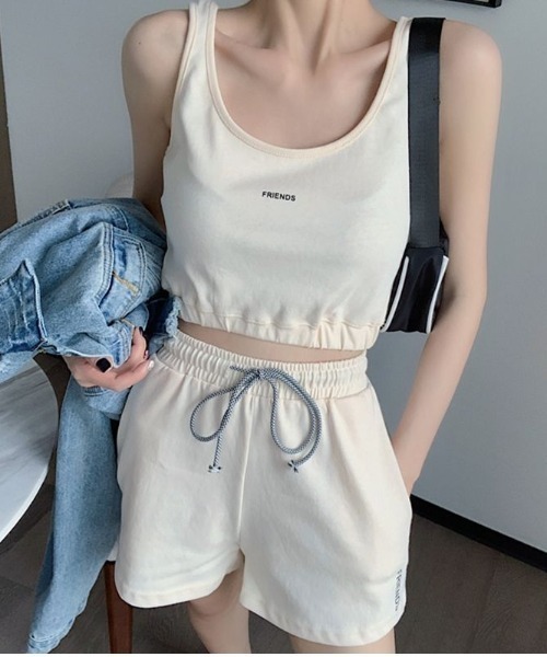 semuse(セミューズ)の「2点セットアップ スポーティードロストタンクトップ&ショートパンツ(タンクトップ・レディース・ブラック/オレンジ/ライトグリーン/ピンク・FREE)」の4枚目の写真