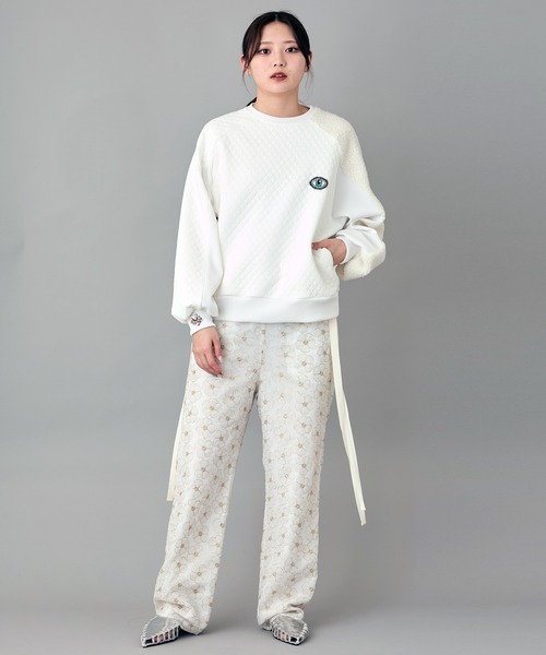 FLUMOR(フラマー)の「インポートフラワー刺繍セミワイドパンツ(その他パンツ・レディース・アイボリー・38)」の16枚目の写真