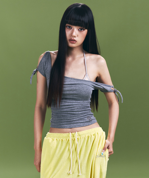PLEASENOFOLLOW(プリーズノーフォロー)の「Vane Shirring Short Sleeve Top (Melange Grey)(Tシャツ/カットソー・レディース・その他・FREE)」の1枚目の写真