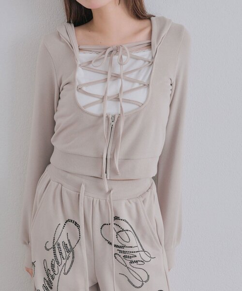 OLIVE des OLIVE(オリーブデオリーブ)の「レースアップレイヤード風パーカー(Tシャツ/カットソー・レディース・ベージュ/トップグレー/ピンク/ブラック・FREE)」の8枚目の写真