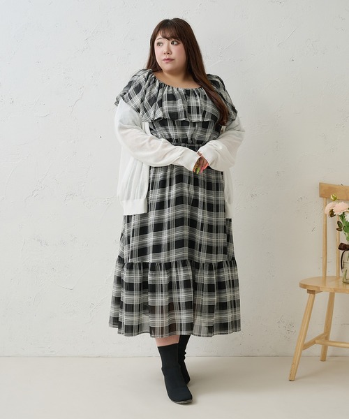 Louiosy(ルオシー)の「【Louiosy】【大きいサイズ】ラッフル襟ティアードワンピース(ワンピース・レディース・ブラック系その他/ブラウン系その他・3L/LL/4L)」の8枚目の写真