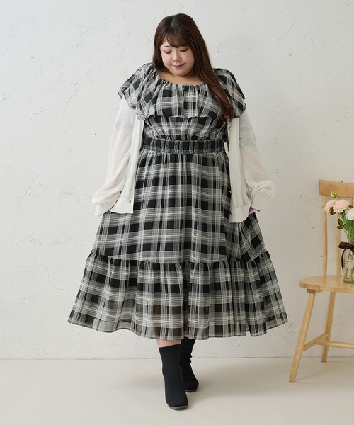 Louiosy(ルオシー)の「【Louiosy】【大きいサイズ】ラッフル襟ティアードワンピース(ワンピース・レディース・ブラック系その他/ブラウン系その他・3L/LL/4L)」の9枚目の写真