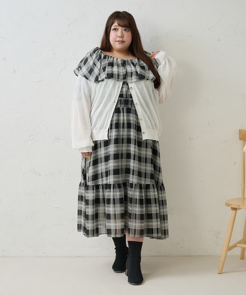 Louiosy(ルオシー)の「【Louiosy】【大きいサイズ】ラッフル襟ティアードワンピース(ワンピース・レディース・ブラック系その他/ブラウン系その他・3L/LL/4L)」の13枚目の写真