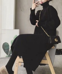 タートルネックロングニットワンピース