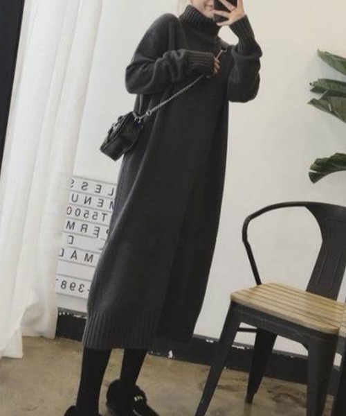Flugge(フラッジー)の「タートルネックロングニットワンピース(ワンピース・レディース・ブラック/グレー/ライトブラウン/アイボリー・FREE)」の10枚目の写真