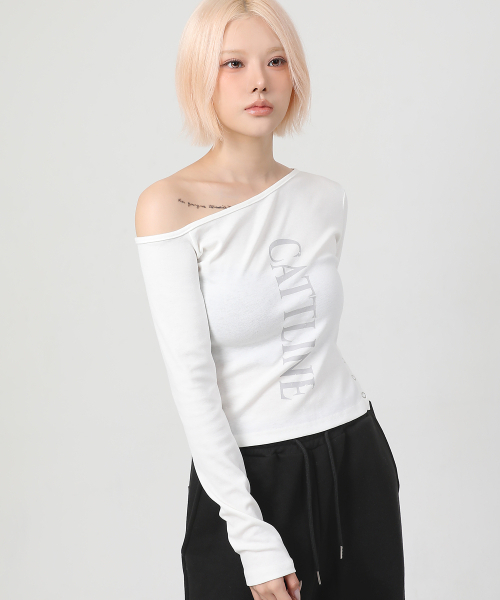 CATTLINE(カトリン)の「ワンショルダーロゴスナップTシャツ アイボリー(Tシャツ/カットソー・レディース・アイボリー・FREE)」の5枚目の写真