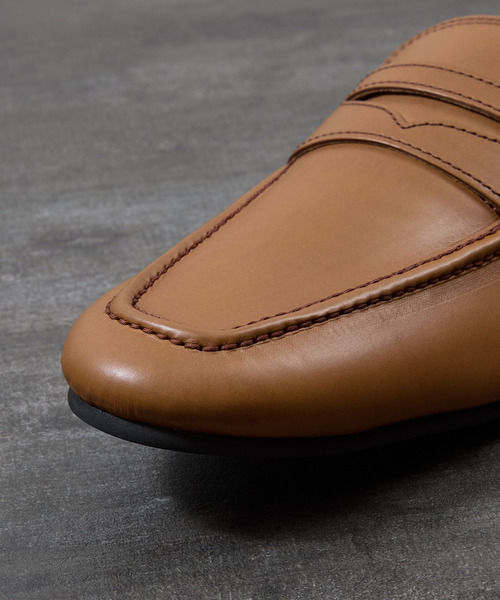 PADRONE(パドローネ)の「PADRONE パドローネ / FT CUTOFF Loafer フラットソールカットオフレザーローファー / PU8395-2001(ローファー・メンズ・ブラック/ブラウン・41/40/42)」の5枚目の写真