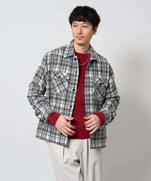 a.v.v(アーヴェヴェ)の「ROYALモール クルーネックニット(ニット/セーター・メンズ・グリーン/ライトグレー/ブルー/レッド/ダークグレー・50/48/46)」の21枚目の写真