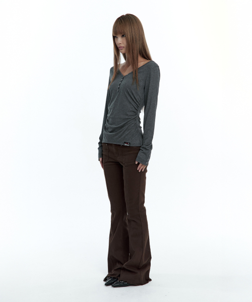 ROUGHNECK(ラフネック)の「シャーリングヘンリーネック長袖 チャコール(Tシャツ/カットソー・レディース・その他・SMALL/MEDIUM)」の3枚目の写真