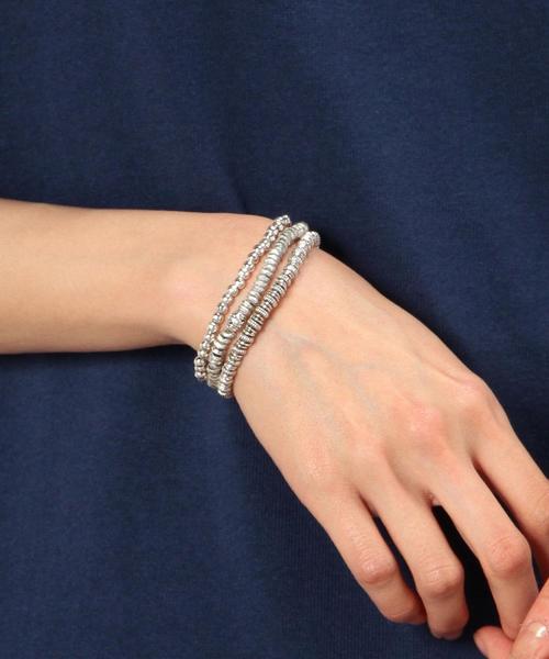 green label relaxing（グリーンレーベルリラクシング）の「CB miniメタル3レン/ブレスレット◆（ブレスレット・レディース・シルバー・FREE）」の4枚目の写真