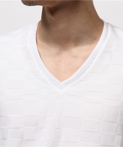 MEN'S BIGI(メンズビギ)の「VネックTシャツ/JAPAN MADE(日本製)(Tシャツ/カットソー・メンズ・ホワイト/ピンク/ネイビー/サックスブルー/ブルー系その他・SMALL/LARGE/MEDIUM)」の8枚目の写真