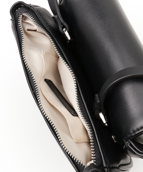 SLY（スライ）の「DOUBLE POCKET SHOULDER BAG（ショルダーバッグ・レディース・ブラック/ブラウン・FREE）」の6枚目の写真