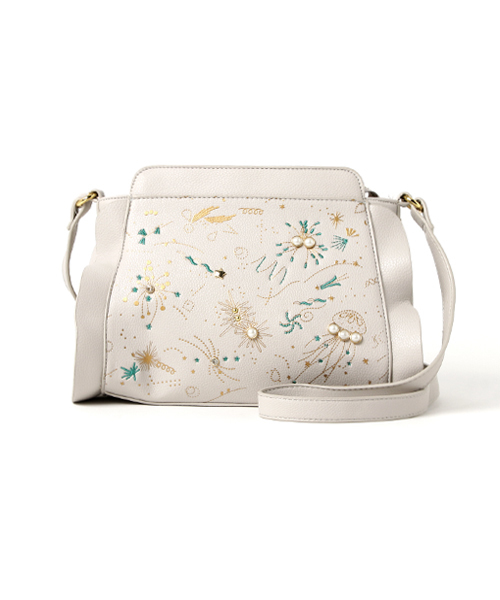 CRUCE anap（クルーセアナップ）の「クラゲ刺繍BAG（ショルダーバッグ