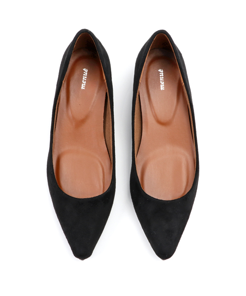 menue（メヌエ）の「ポインテッドトゥ ローヒールパンプス（スエード調／同色巻きヒール）（パンプス・レディース・ブラック系その他2/スモークピンク/ベージュ/ネイビー/パイソン/ゴールド/ベージュ系その他2/グレー/ブラック系その他/ブルー/ボルドー/ベージュ系その他/テラコッタ/サーモンピンク/グレイッシュベージュ/カーキ/ブラック/その他・21.5cm/24.5cm/26.0cm/22.0cm/23.5cm/22.5cm/25.5cm/25.0cm/23.0cm/24.0cm/26.5cm/27.0cm）」の22枚目の写真