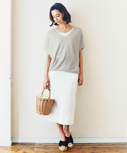 and myera（アンド マイラ）の「ａｎｄ　ｍｙｅｒａ　とろみセーター（ニット/セーター・レディース・ネイビー/ライトグレー・X-LARGE/MEDIUM/LARGE/SMALL）」の17枚目の写真