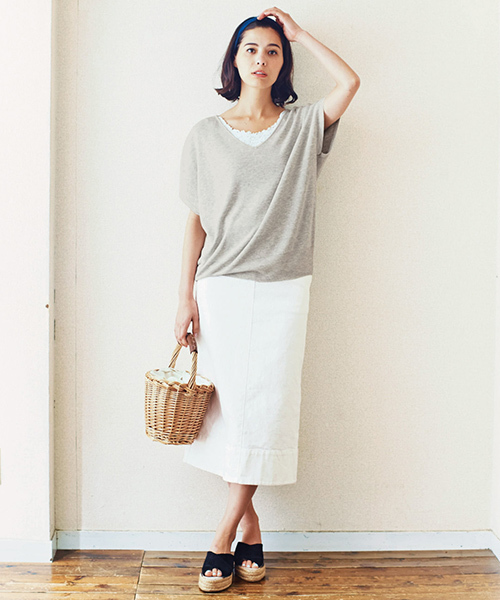 and myera（アンド マイラ）の「ａｎｄ　ｍｙｅｒａ　とろみセーター（ニット/セーター・レディース・ネイビー/ライトグレー・X-LARGE/MEDIUM/LARGE/SMALL）」の18枚目の写真