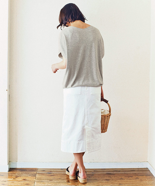 and myera（アンド マイラ）の「ａｎｄ　ｍｙｅｒａ　とろみセーター（ニット/セーター・レディース・ネイビー/ライトグレー・X-LARGE/MEDIUM/LARGE/SMALL）」の20枚目の写真