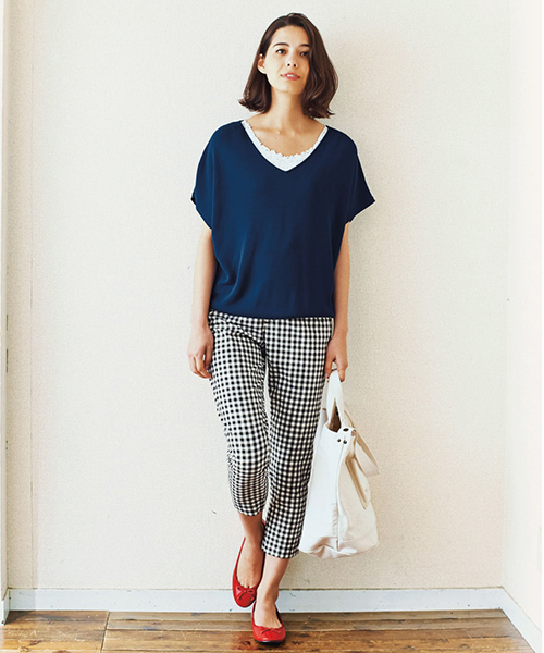 and myera（アンド マイラ）の「ａｎｄ　ｍｙｅｒａ　とろみセーター（ニット/セーター・レディース・ネイビー/ライトグレー・X-LARGE/MEDIUM/LARGE/SMALL）」の12枚目の写真