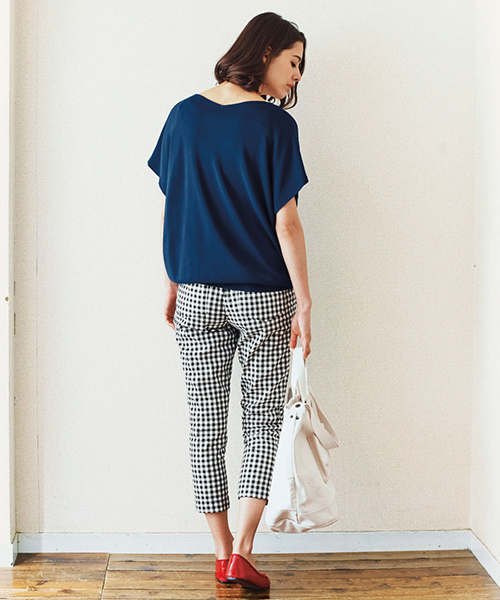 and myera（アンド マイラ）の「ａｎｄ　ｍｙｅｒａ　とろみセーター（ニット/セーター・レディース・ネイビー/ライトグレー・X-LARGE/MEDIUM/LARGE/SMALL）」の15枚目の写真