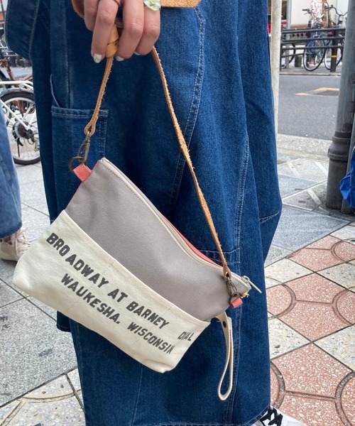 OLD BETTY'S(オールドベティーズ)の「Color Scheme Sacoche Bag(PEACEFUL)/カラー 配色 切り替え サコッシュ バッグ(ショルダーバッグ・レディース・オリーブ/マスタード/ピンク・FREE)」の7枚目の写真