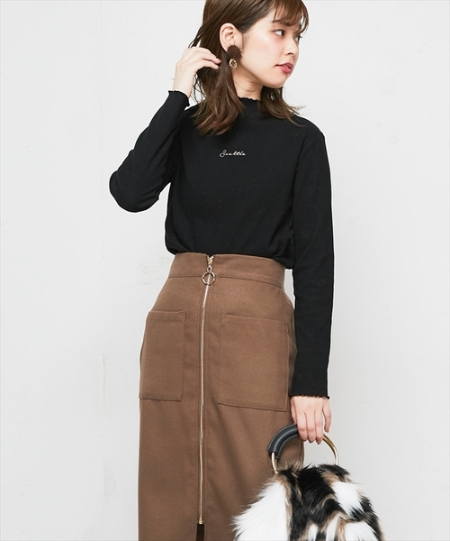 natural couture(ナチュラルクチュール)の「起毛フライスちびロゴプチハイロンTシャツ(Tシャツ/カットソー・レディース・ブラック/ベージュ/ピンク/アイボリー・FREE)」の19枚目の写真