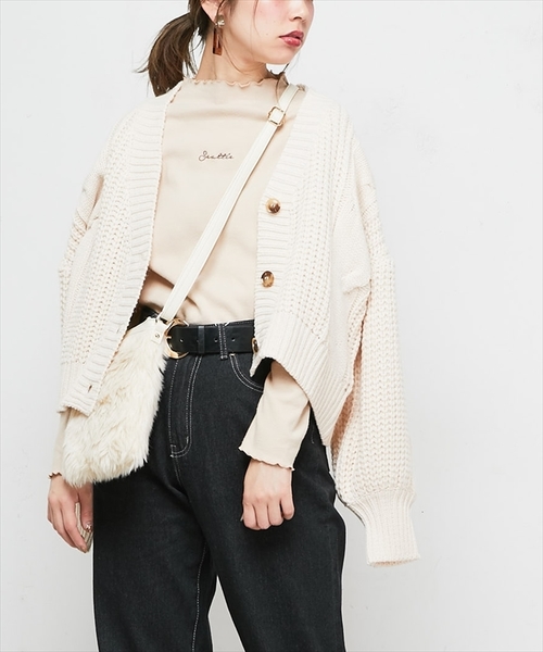 natural couture(ナチュラルクチュール)の「起毛フライスちびロゴプチハイロンTシャツ(Tシャツ/カットソー・レディース・ブラック/ベージュ/ピンク/アイボリー・FREE)」の12枚目の写真