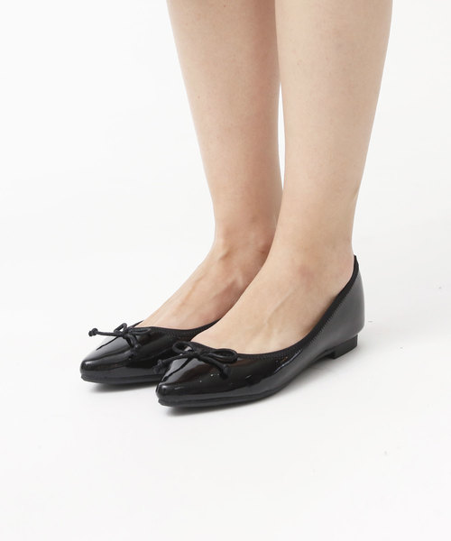 VIVIAN(ヴィヴィアン)の「ポインテッドトゥフラットバレエシューズ(バレエシューズ・レディース・ブルー系その他2/パイソン/レオパード/ライトピンク/バーガンディー/シルバー/サンドグレー/ホワイト系その他/ブルー系その他4/ライトオリーブ/ブラック系その他/ホワイト系その他2/ブラック系その他2/ゴールド/バイオレット/その他14/イエロー系その他2・22/22.5/24.5/26/24/23/25/23.5/21)」の4枚目の写真