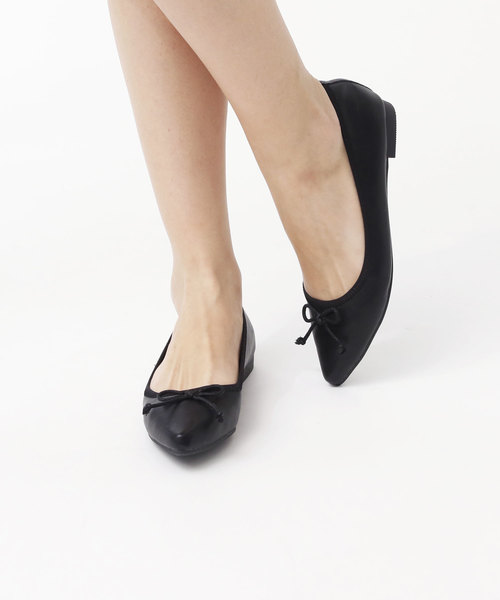 VIVIAN(ヴィヴィアン)の「ポインテッドトゥフラットバレエシューズ(バレエシューズ・レディース・ブルー系その他2/パイソン/レオパード/ライトピンク/バーガンディー/シルバー/サンドグレー/ホワイト系その他/ブルー系その他4/ライトオリーブ/ブラック系その他/ホワイト系その他2/ブラック系その他2/ゴールド/バイオレット/その他14/イエロー系その他2・22/22.5/24.5/26/24/23/25/23.5/21)」の5枚目の写真