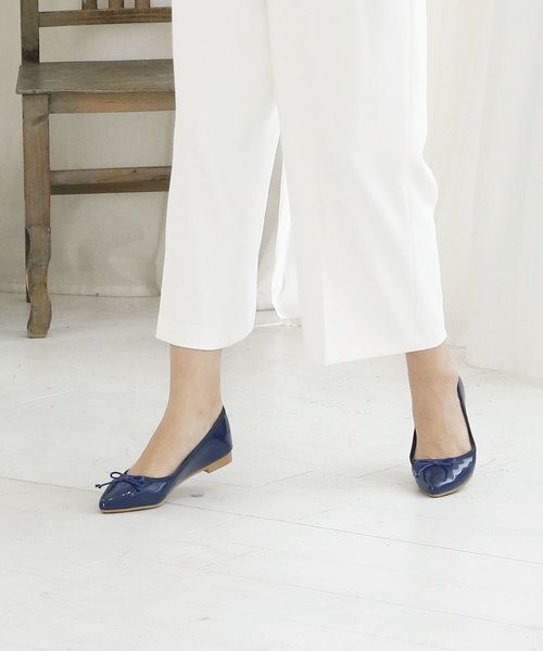 VIVIAN(ヴィヴィアン)の「ポインテッドトゥフラットバレエシューズ(バレエシューズ・レディース・ブルー系その他2/パイソン/レオパード/ライトピンク/バーガンディー/シルバー/サンドグレー/ホワイト系その他/ブルー系その他4/ライトオリーブ/ブラック系その他/ホワイト系その他2/ブラック系その他2/ゴールド/バイオレット/その他14/イエロー系その他2・22/22.5/24.5/26/24/23/25/23.5/21)」の9枚目の写真