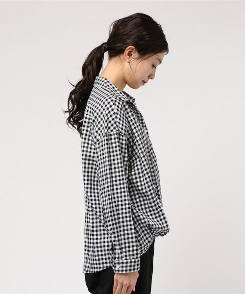 rps（アールピーエス）の「裾タック前開きシャツ（シャツ/ブラウス・レディース・ピンク/ベージュ/オフホワイト/ブラック・M）」の6枚目の写真